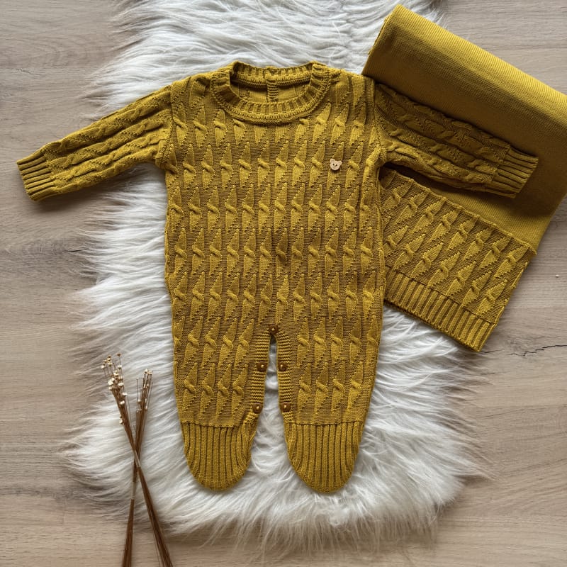 Saída Maternidade Trama Detalhe Ursinho 2 Peças Amarelo Grão